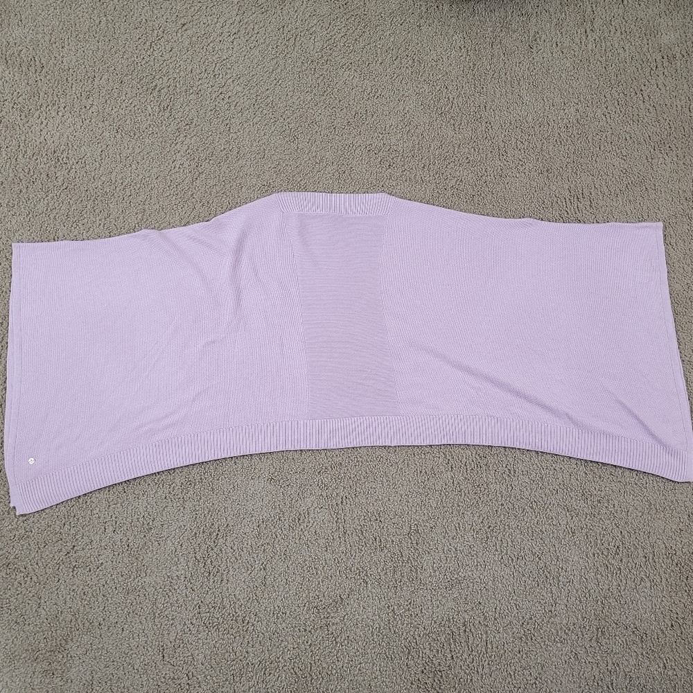 Lululemon Forward Flow Poncho - Picture 3 of 7
